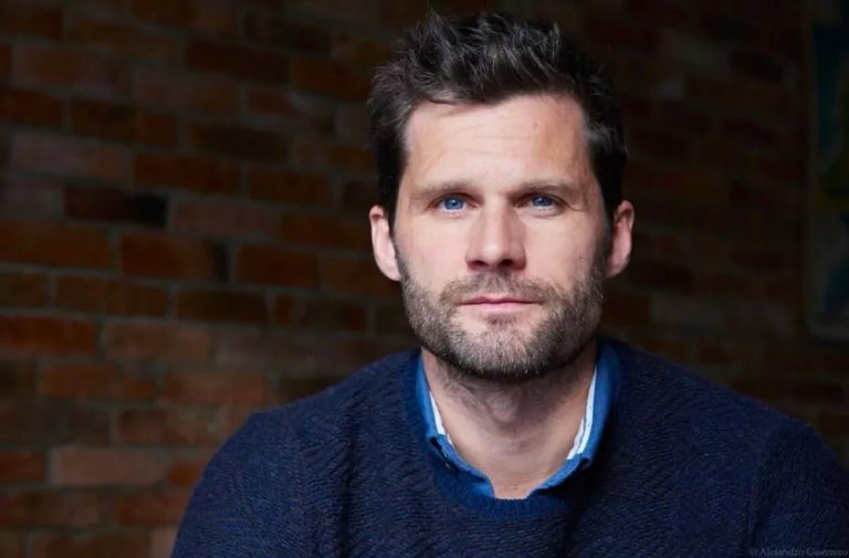 Avignon Off 2025 – Le Rendez-vous du Chêne avec Alexis Michalik